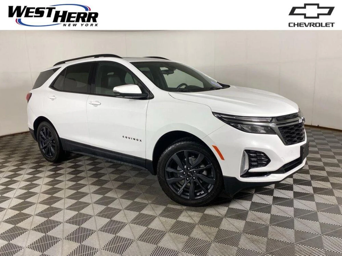 Pre-Owned 2022 Chevrolet Equinox RS