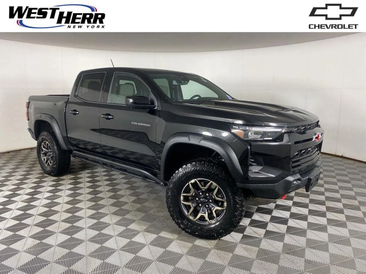 Pre-Owned 2024 Chevrolet Colorado ZR2