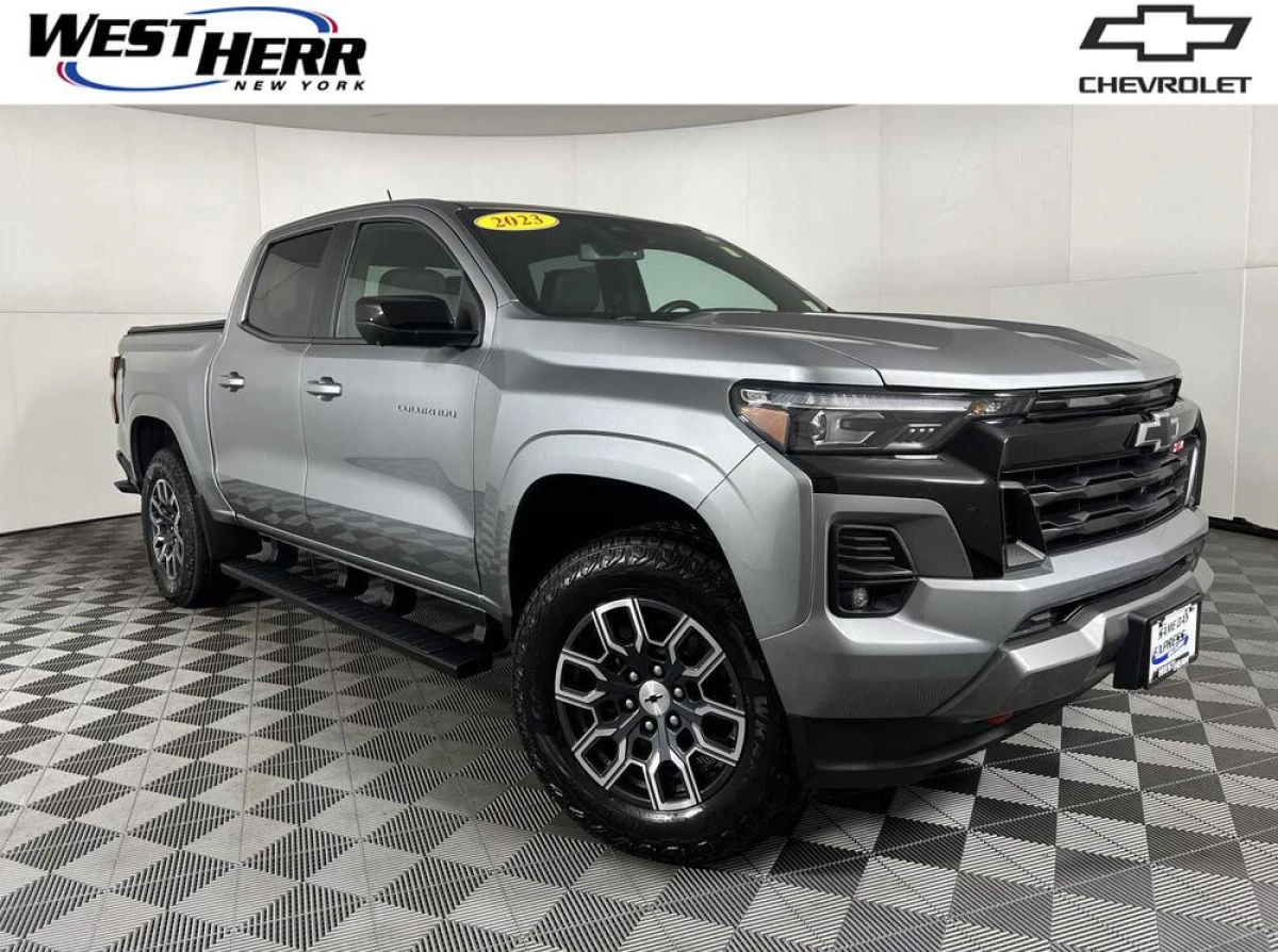 Pre-Owned 2023 Chevrolet Colorado 4WD Z71