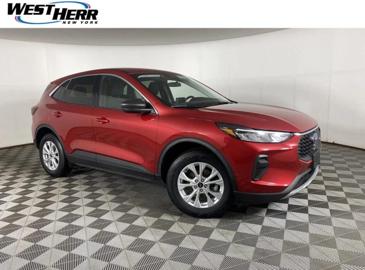 Pre-Owned 2023 Ford Escape Active