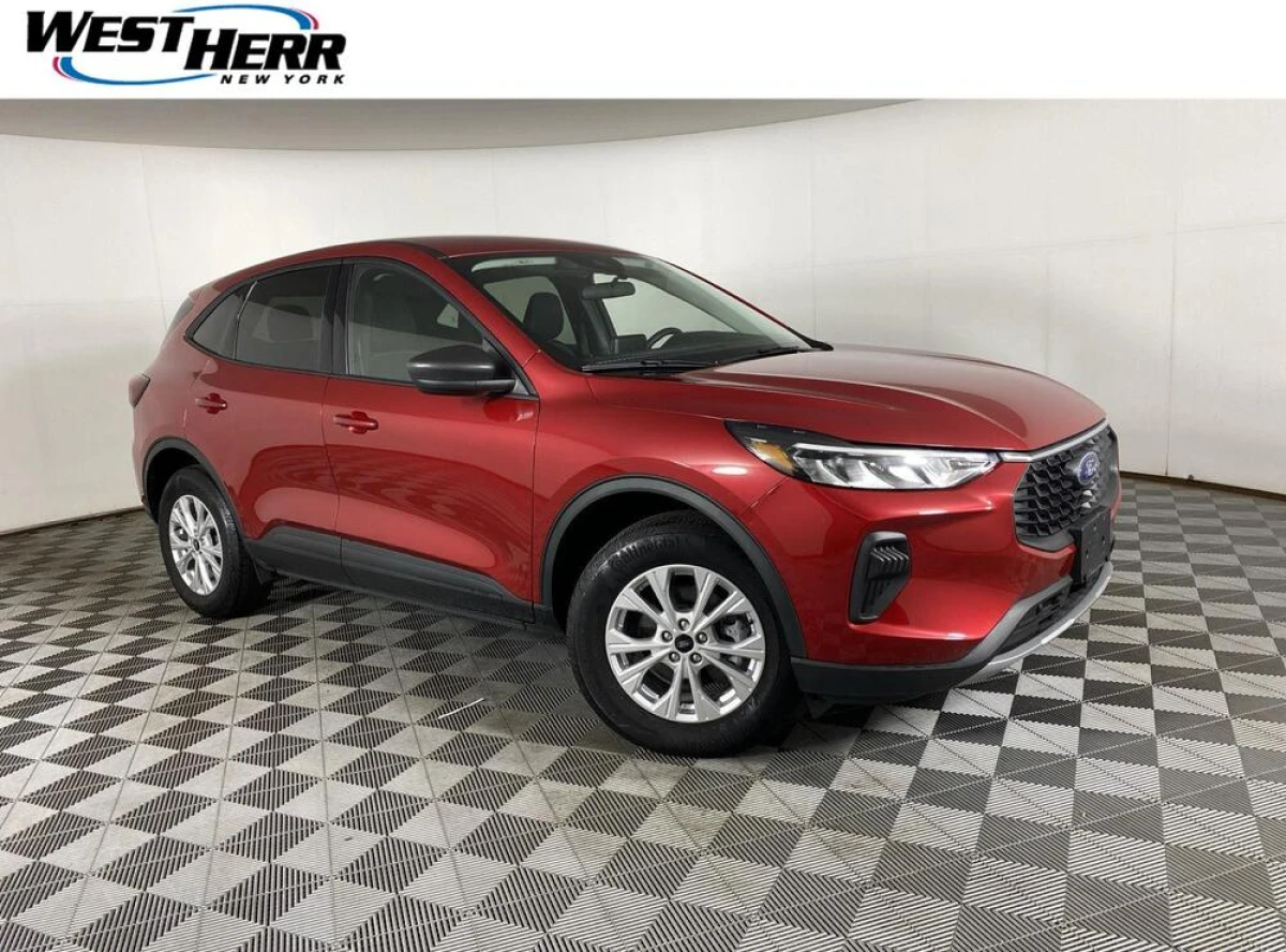Pre-Owned 2025 Ford Escape Active