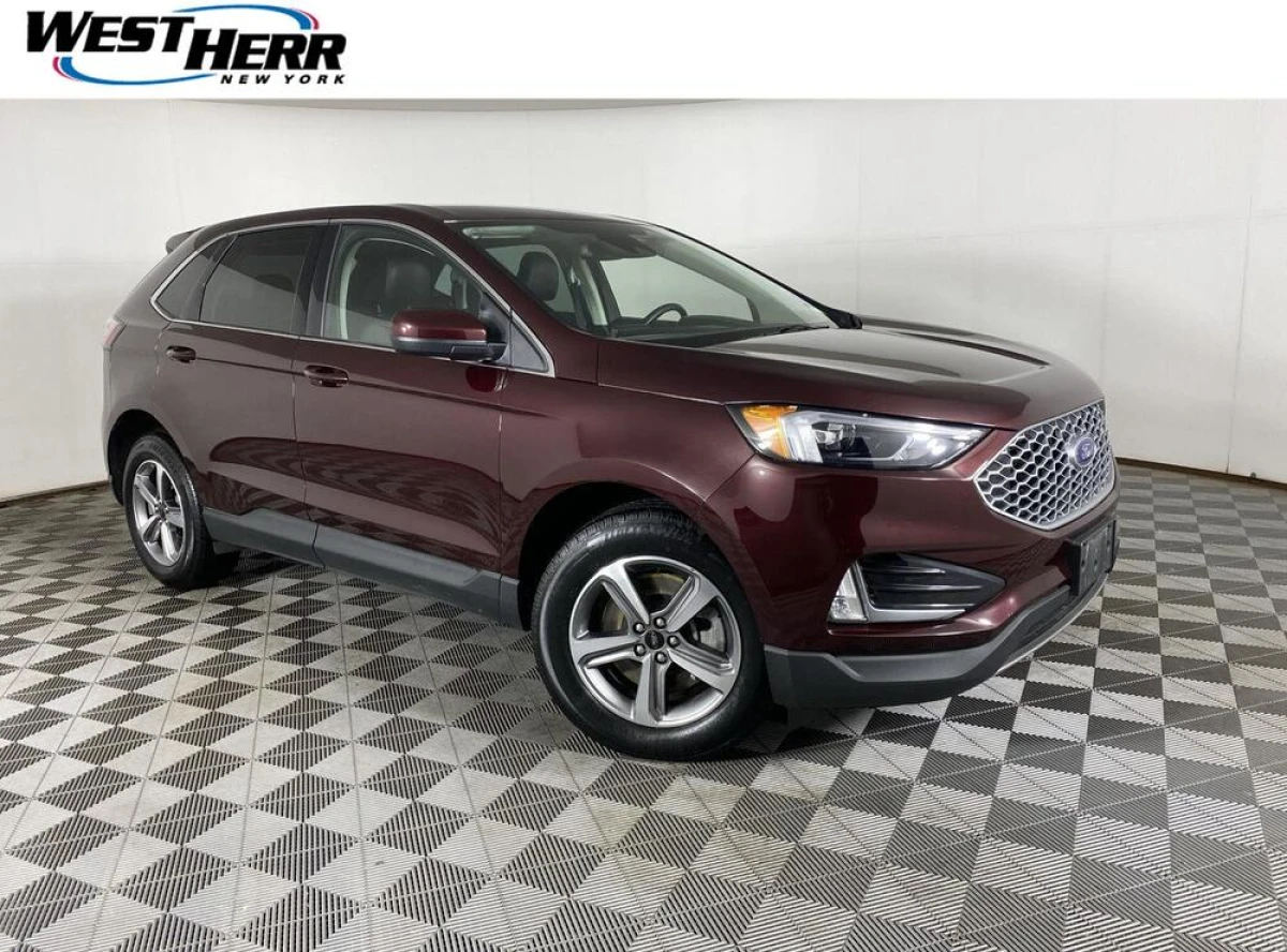 Pre-Owned 2023 Ford Edge SEL