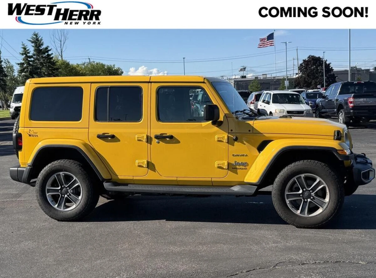 Pre-Owned 2019 Jeep Wrangler Unlimited Sahara