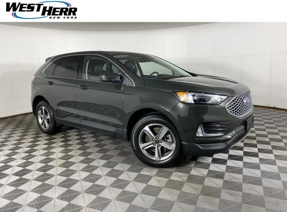Pre-Owned 2023 Ford Edge SEL