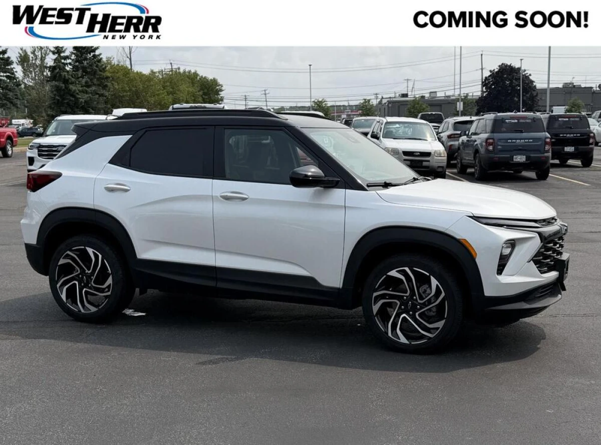Pre-Owned 2024 Chevrolet Trailblazer RS
