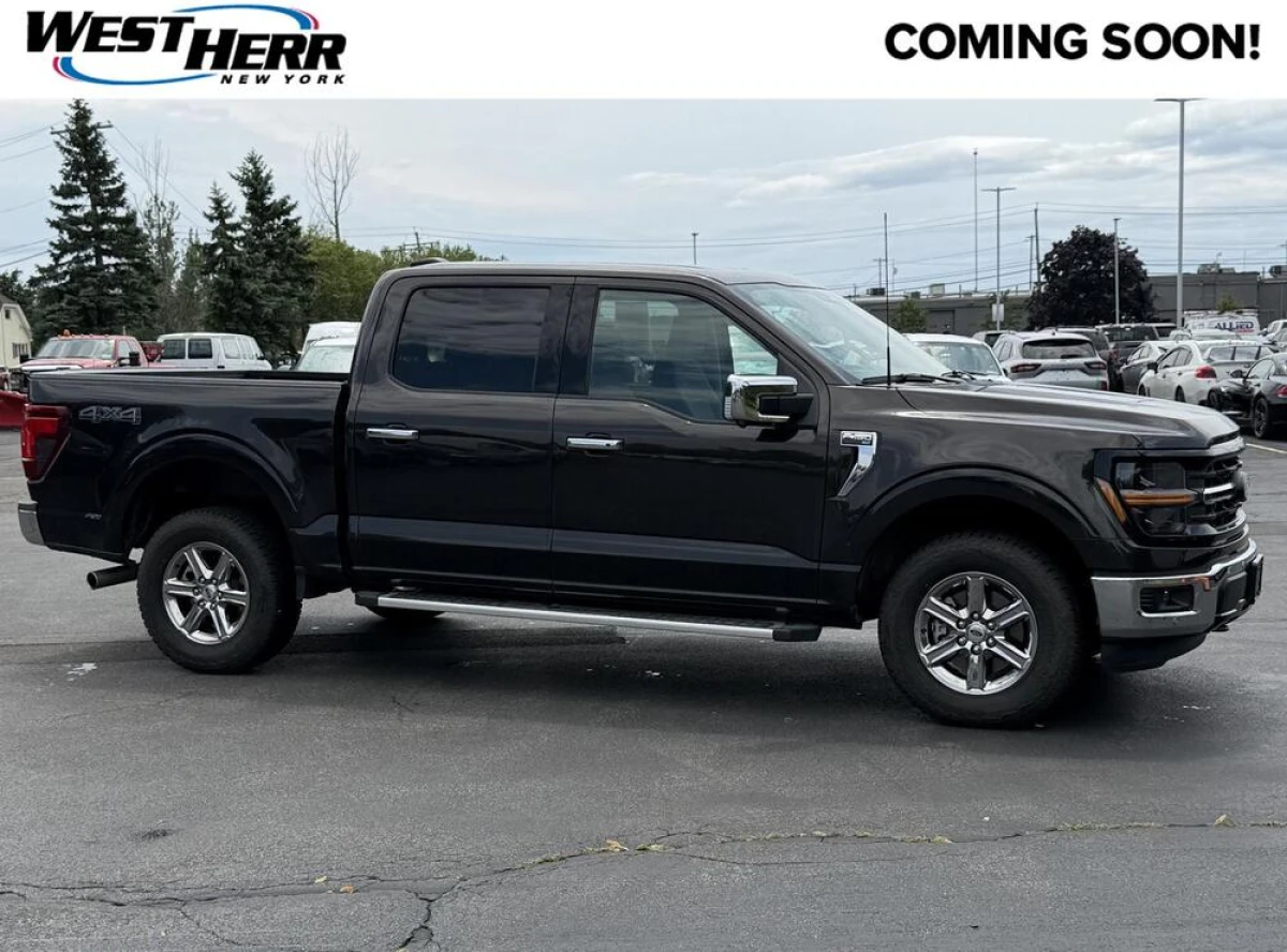 Pre-Owned 2024 Ford F-150 XLT