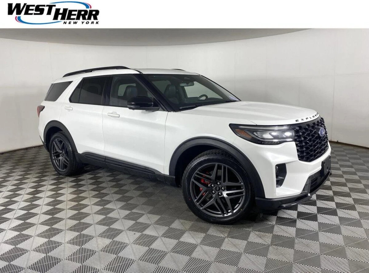 Pre-Owned 2025 Ford Explorer ST