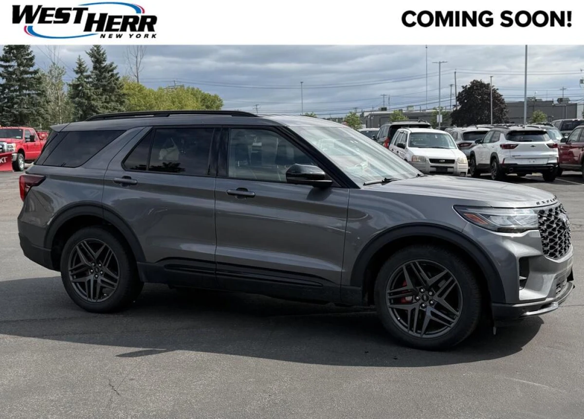 Pre-Owned 2025 Ford Explorer ST