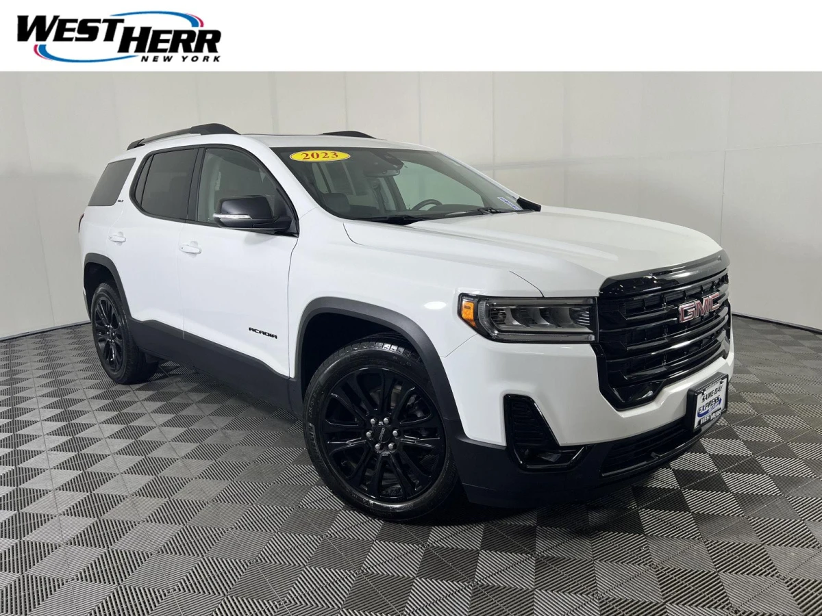 Pre-Owned 2023 GMC Acadia SLT