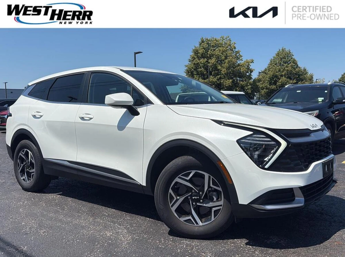 Certified Pre-Owned 2024 Kia Sportage LX