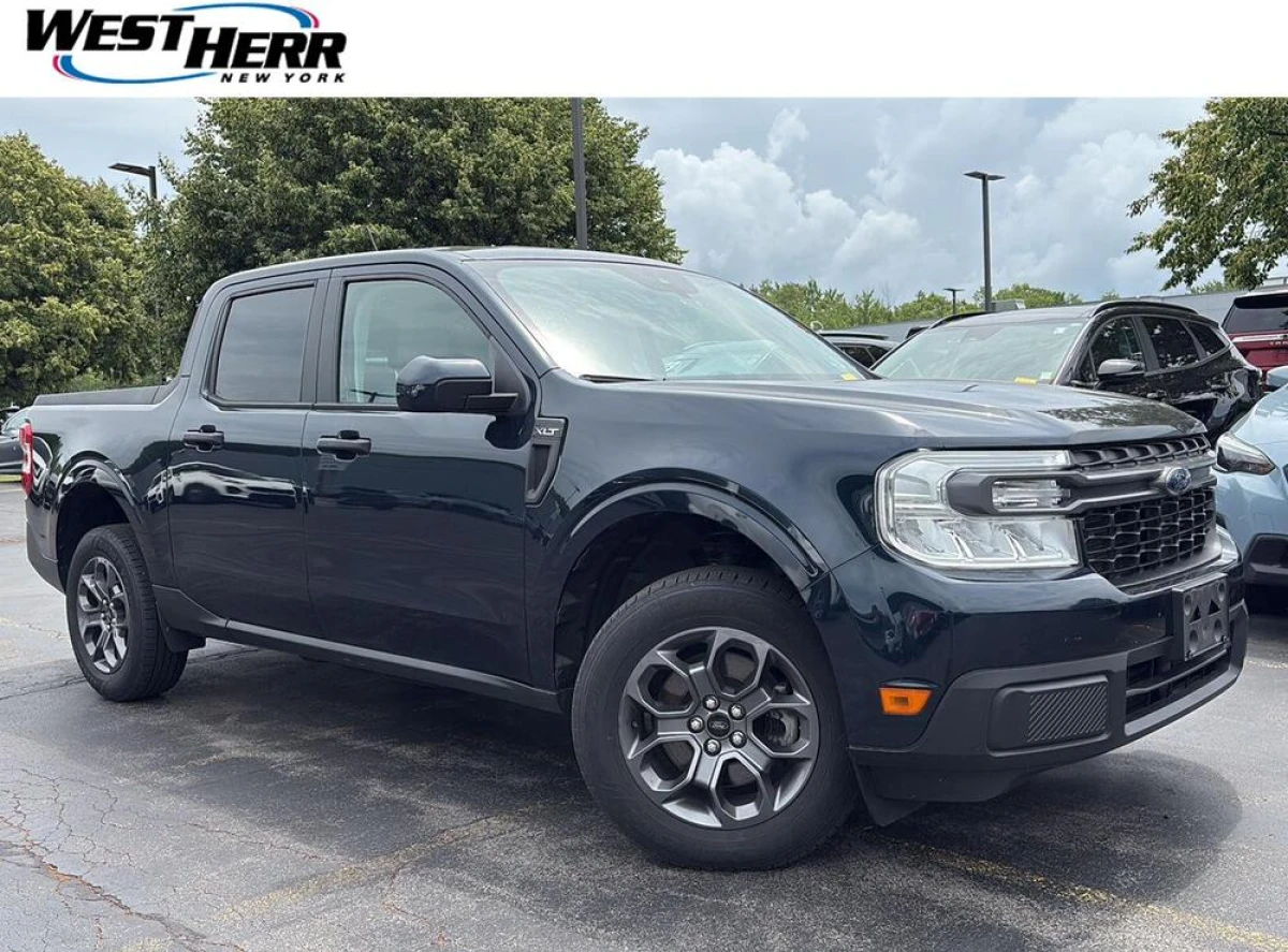 Pre-Owned 2022 Ford Maverick XLT