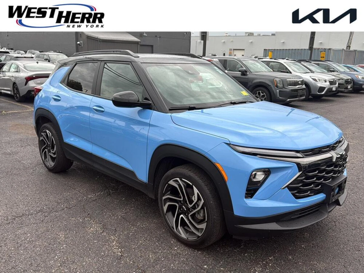 Pre-Owned 2024 Chevrolet Trailblazer RS