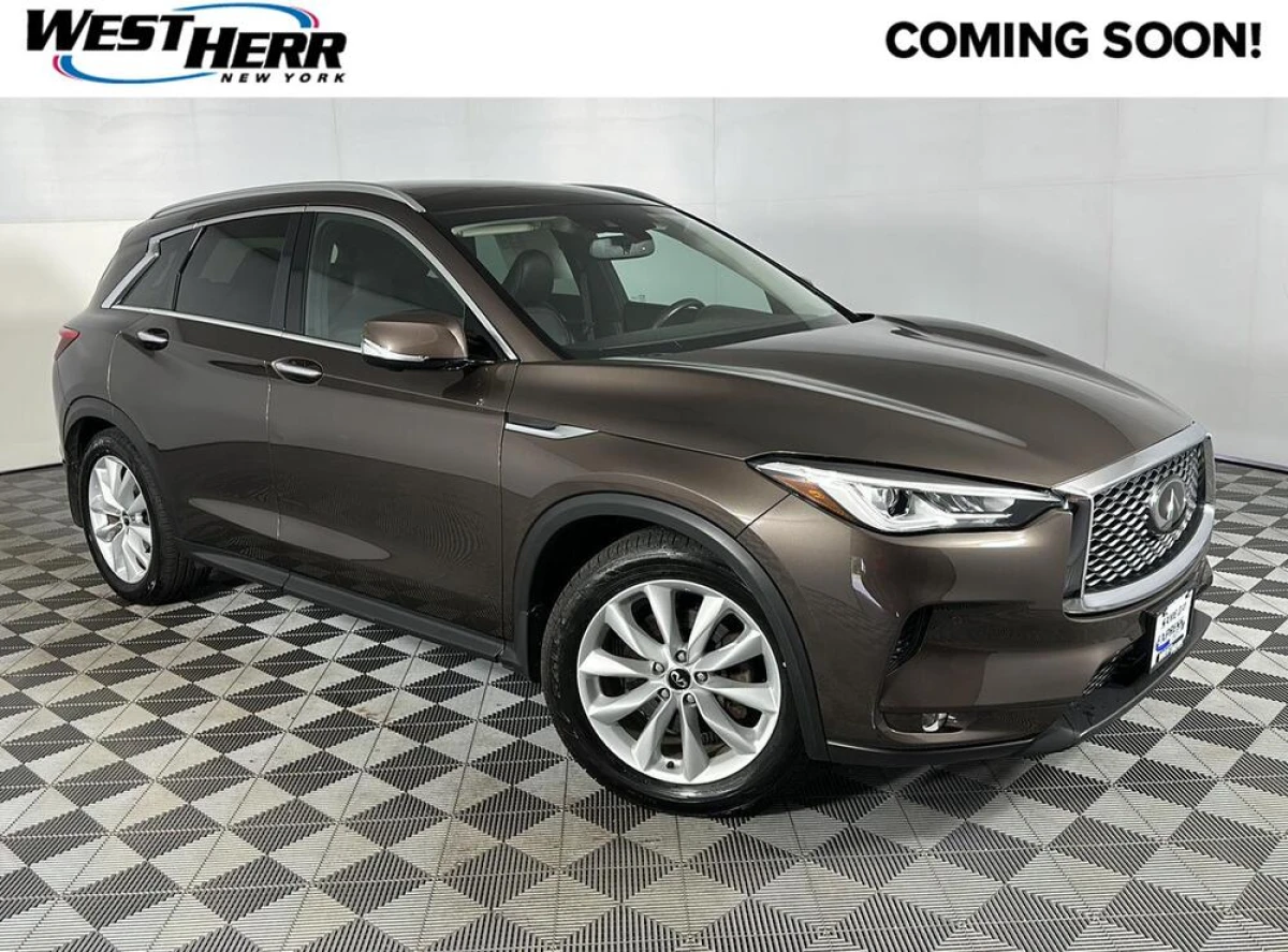 Pre-Owned 2019 INFINITI QX50 ESSENTIAL
