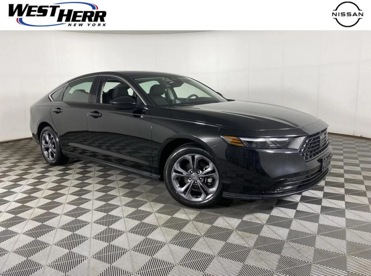 Pre-Owned 2023 Honda Accord Sedan EX