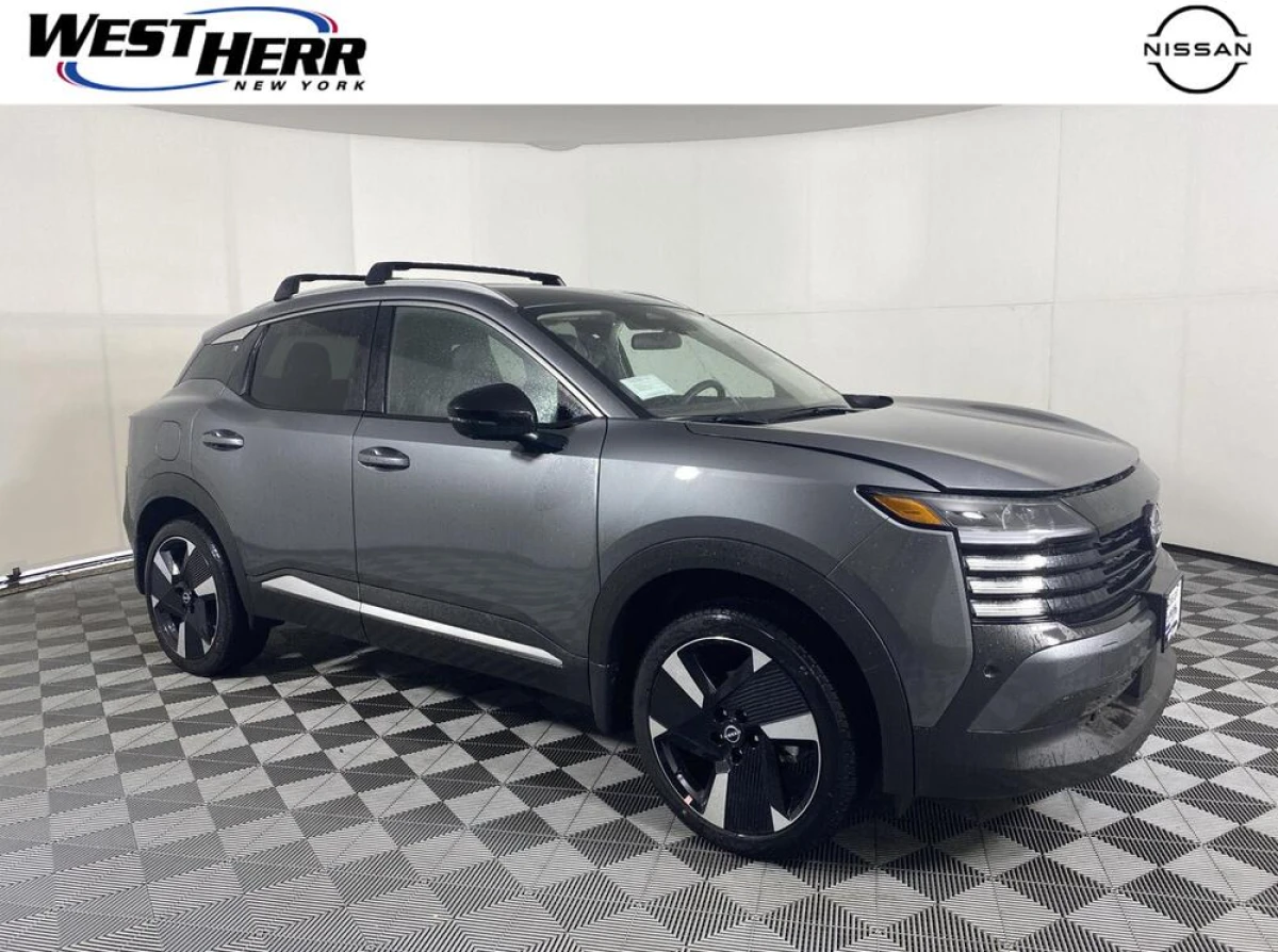 New 2026 Nissan Kicks SR
