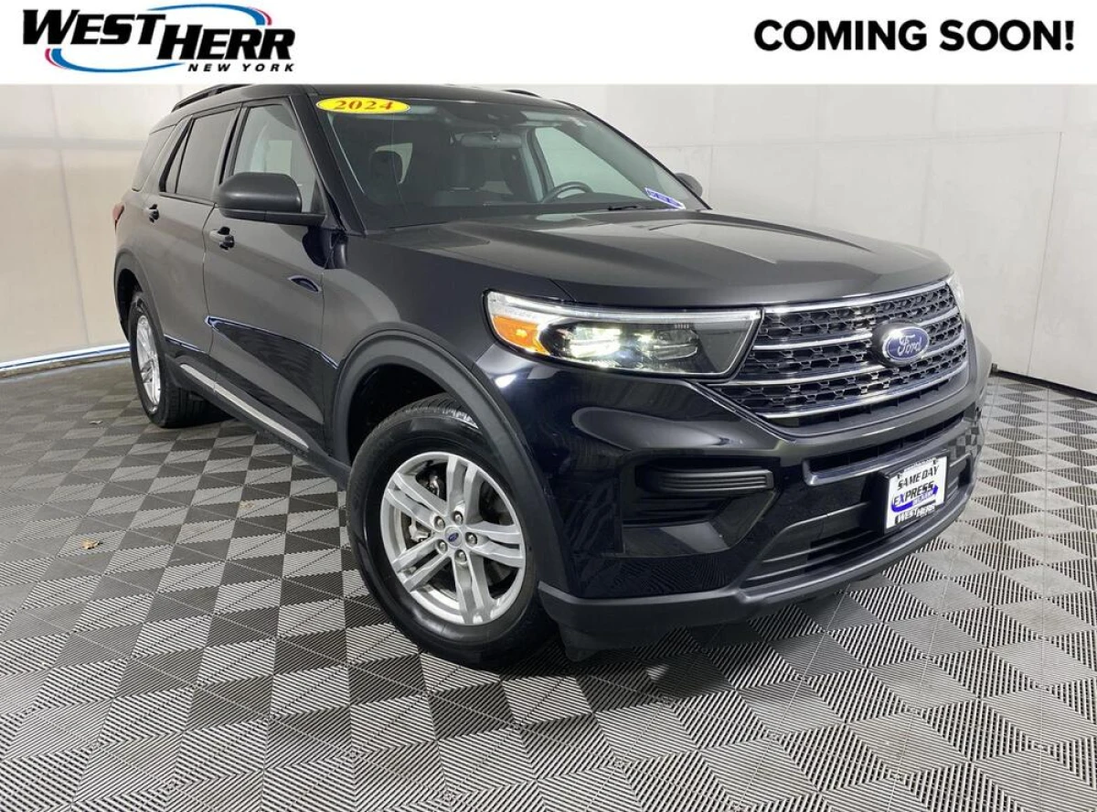 Pre-Owned 2024 Ford Explorer XLT