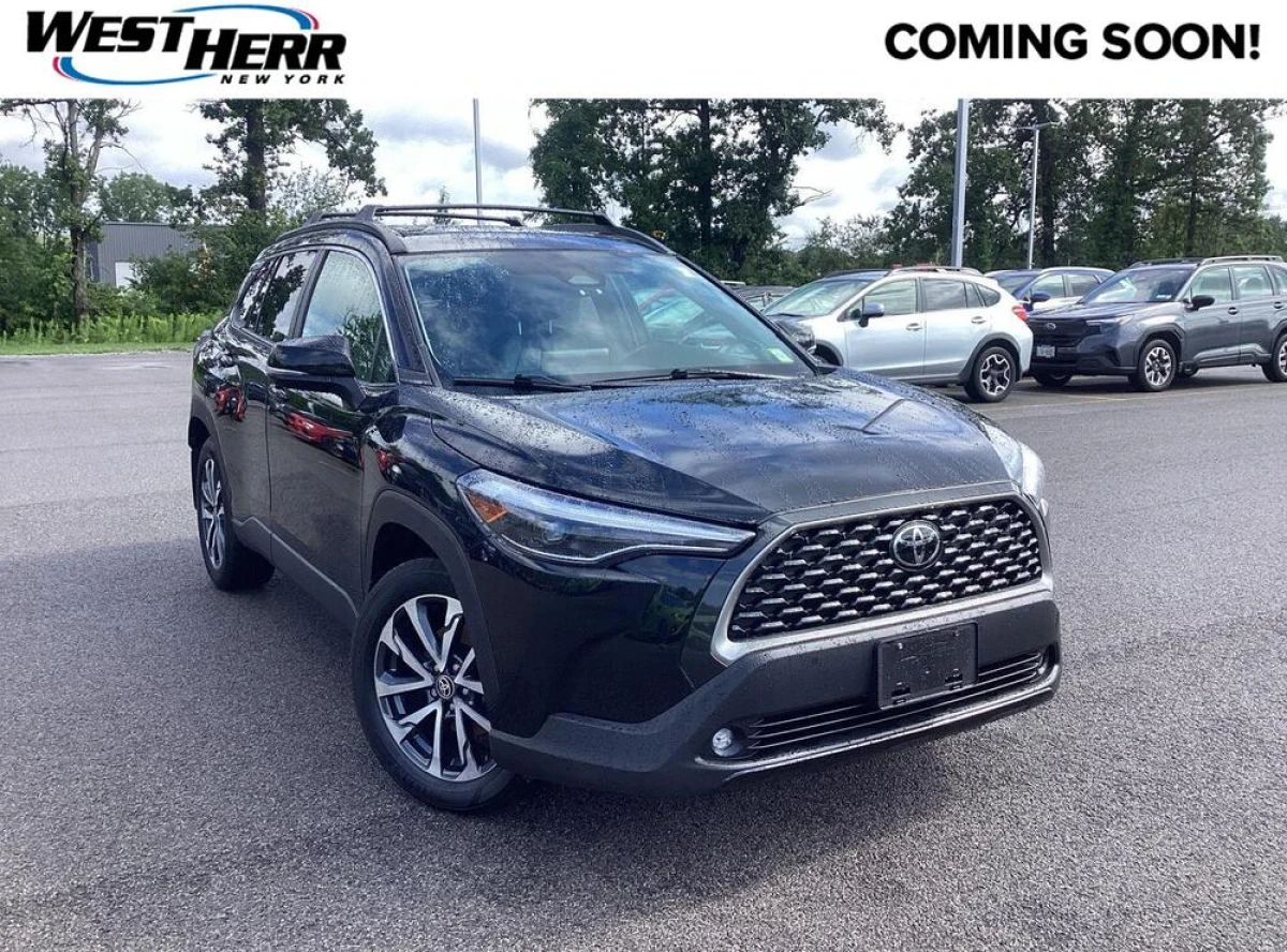 Pre-Owned 2024 Toyota Corolla Cross XLE
