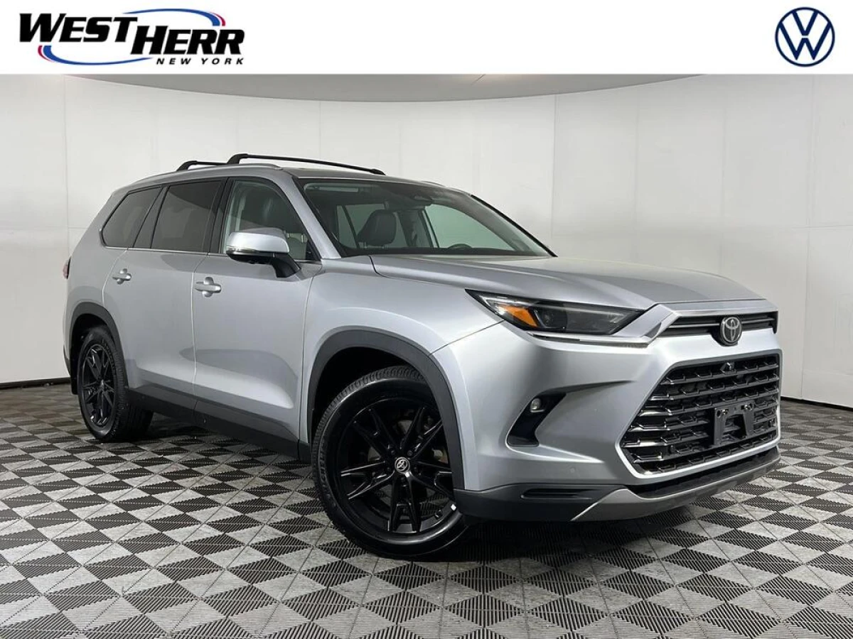 Pre-Owned 2024 Toyota Grand Highlander Platinum