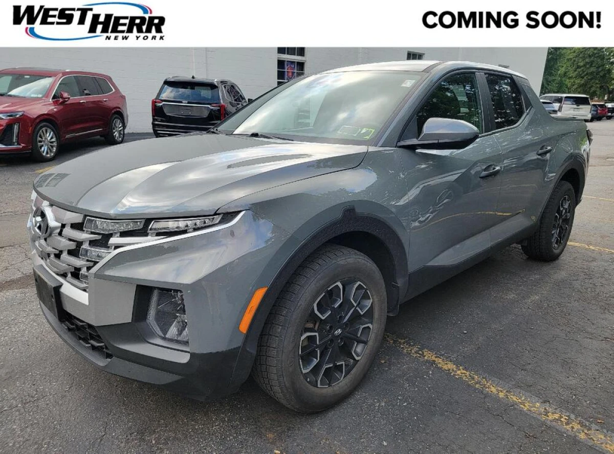 Pre-Owned 2024 Hyundai Santa Cruz SE