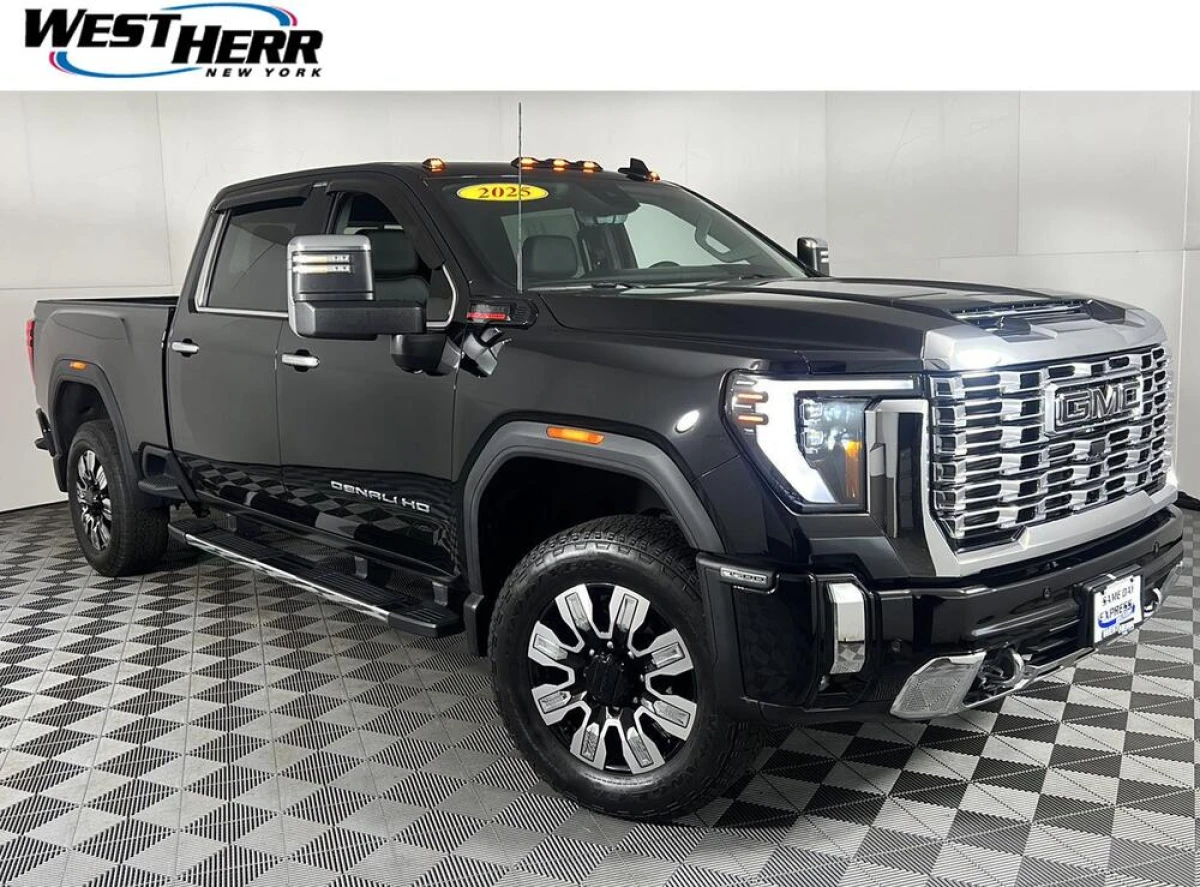Pre-Owned 2025 GMC Sierra 3500HD Denali