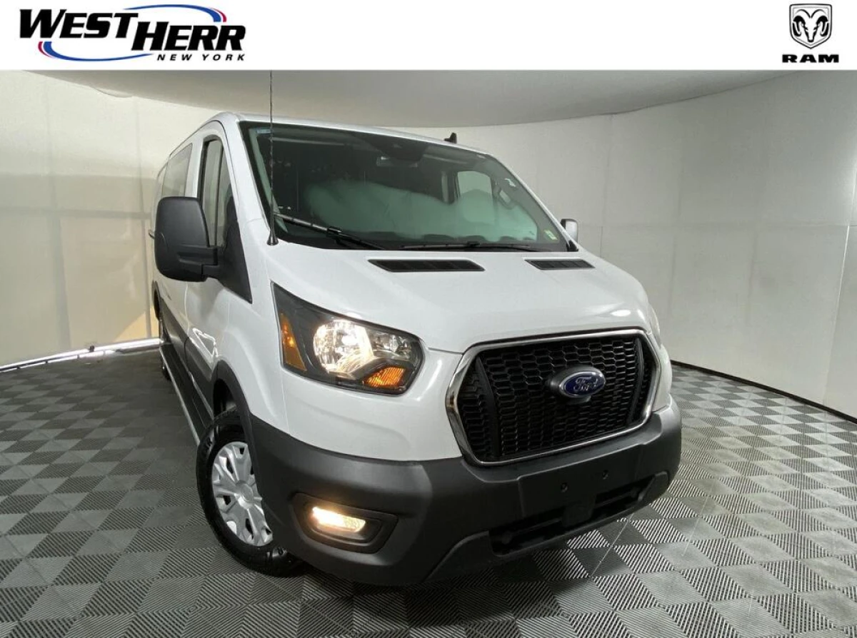 Pre-Owned 2025 Ford Transit-250 Base