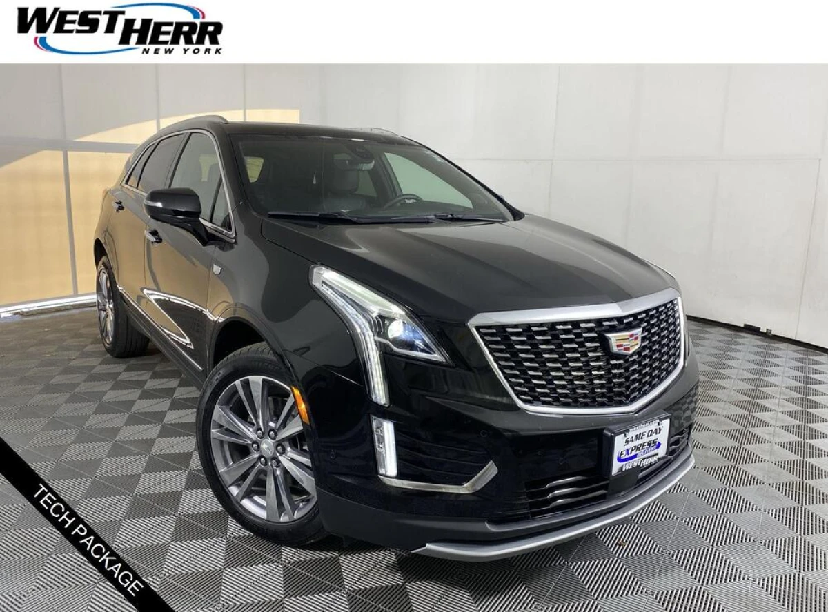 Pre-Owned 2025 Cadillac XT5 AWD Premium Luxury