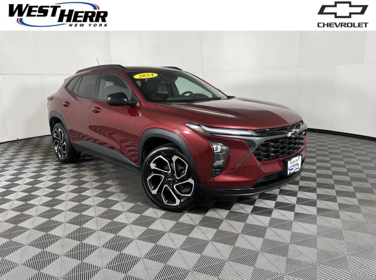 Pre-Owned 2024 Chevrolet Trax 2RS