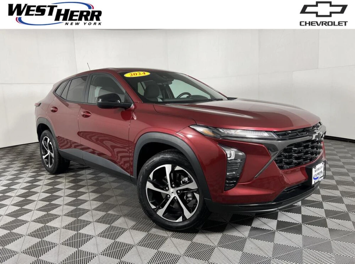Pre-Owned 2024 Chevrolet Trax 1RS