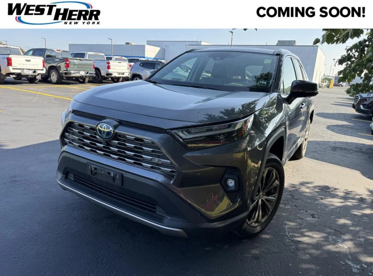 Pre-Owned 2022 Toyota RAV4 Hybrid Limited