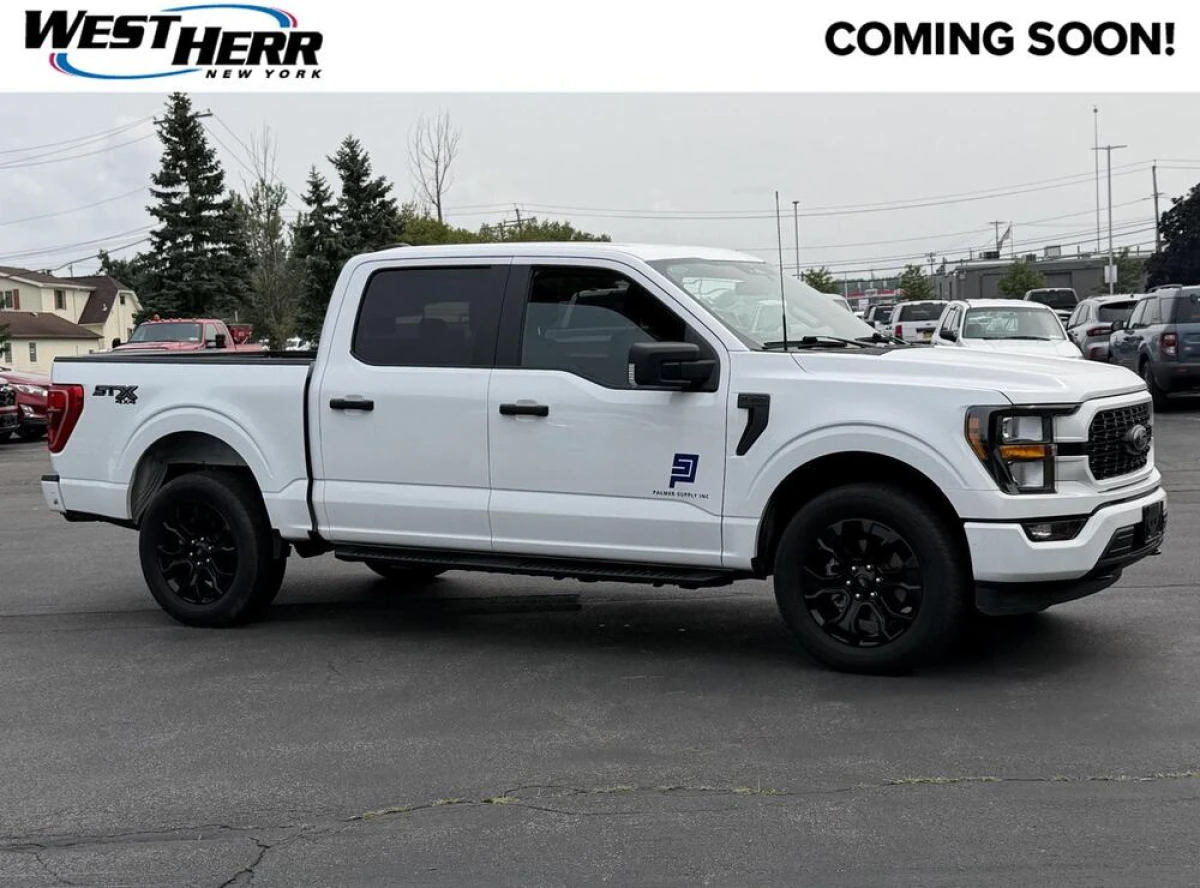 Pre-Owned 2023 Ford F-150 XL