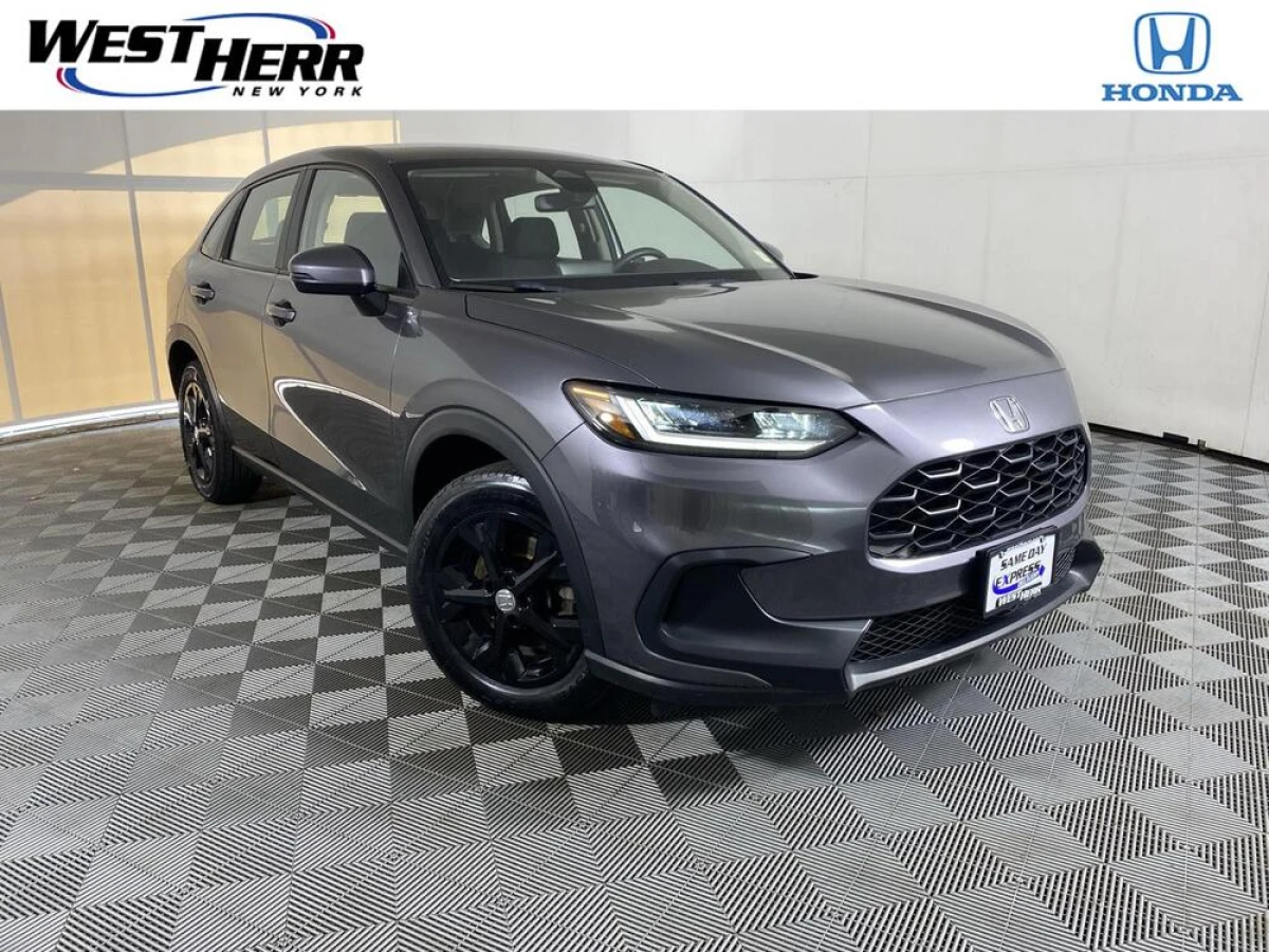 Pre-Owned 2024 Honda HR-V LX