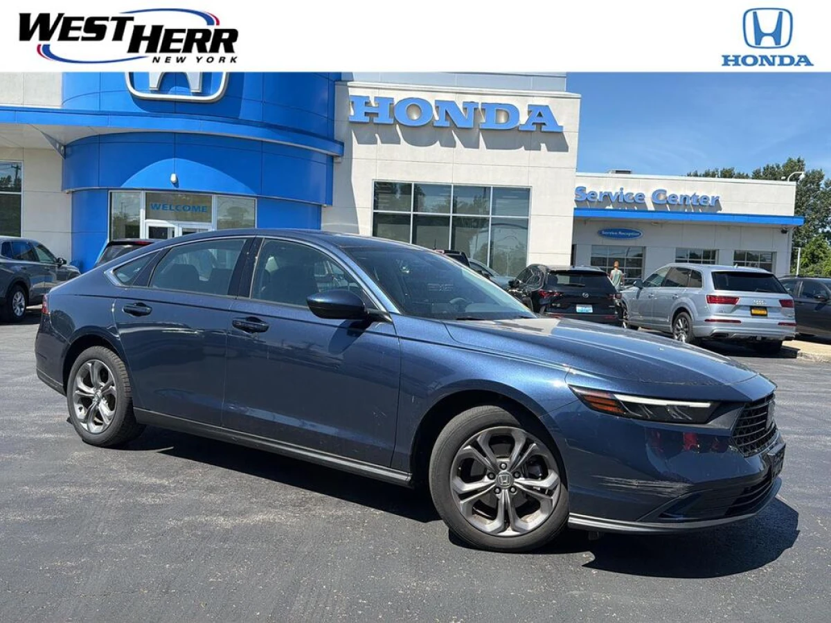 Pre-Owned 2023 Honda Accord Sedan EX
