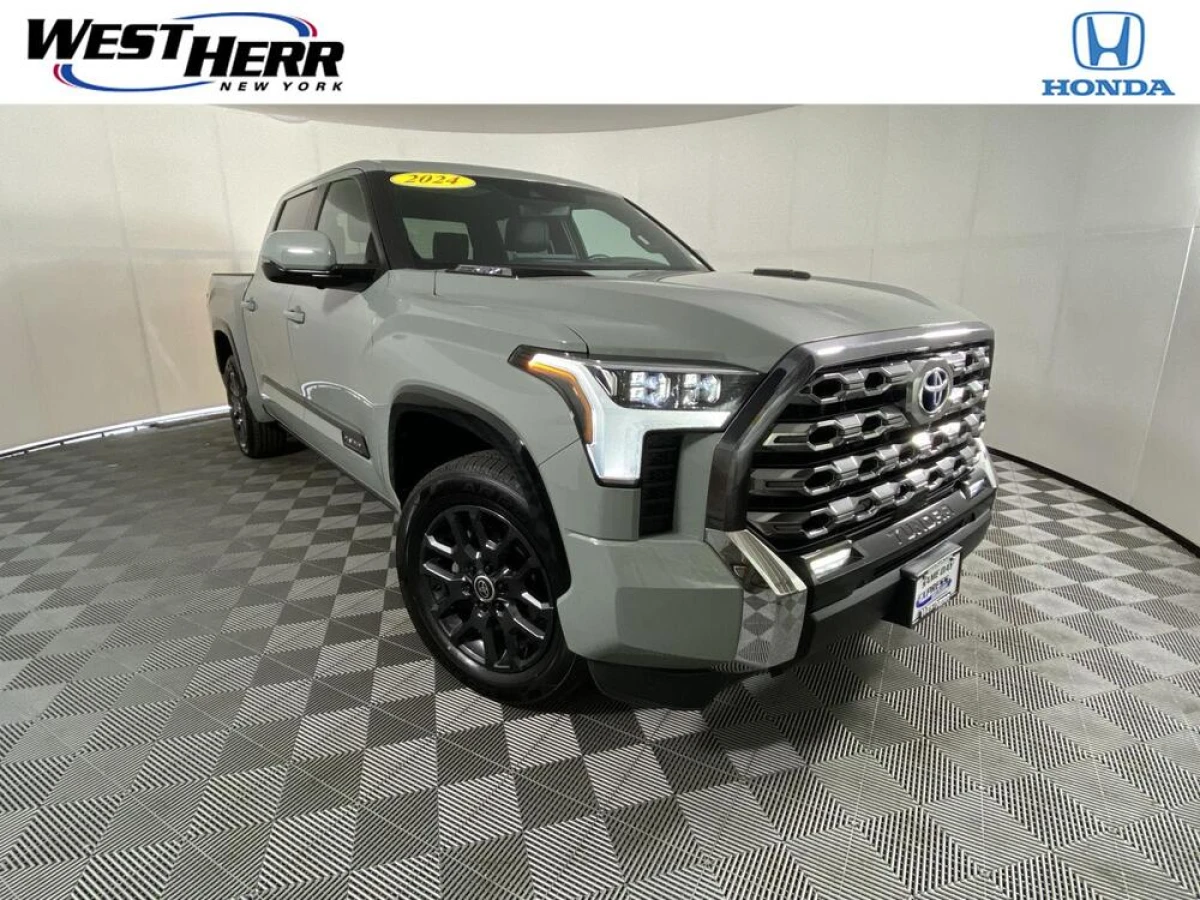 Pre-Owned 2024 Toyota Tundra Platinum HV