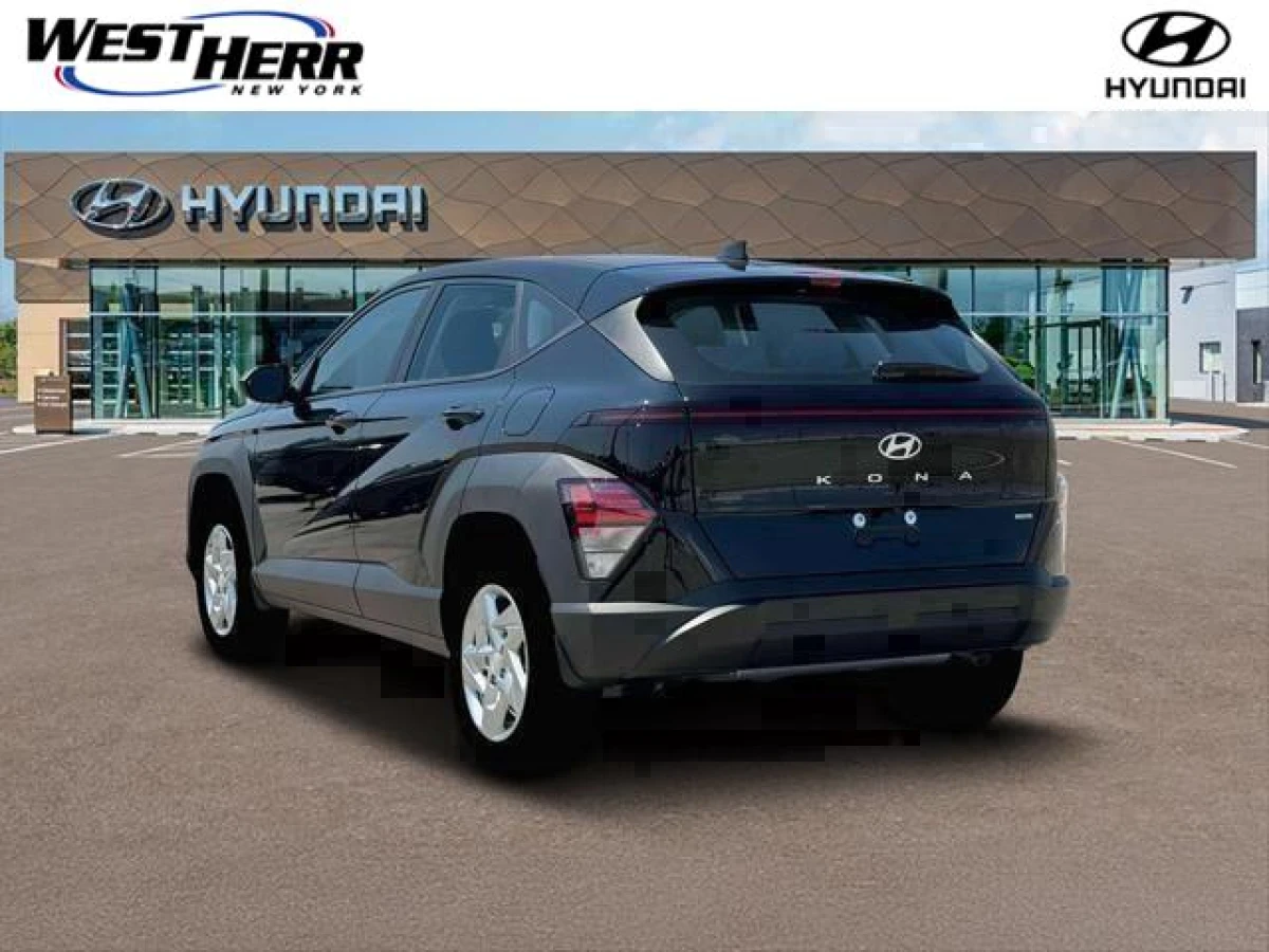 New 2026 Hyundai KONA SE