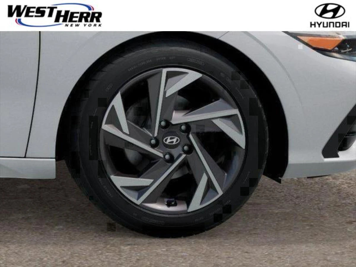 New 2026 Hyundai ELANTRA Limited