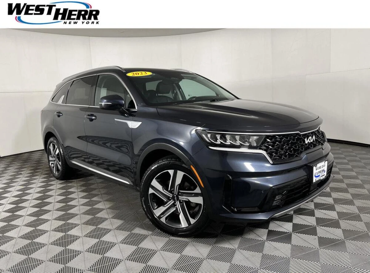Pre-Owned 2023 Kia Sorento Hybrid EX