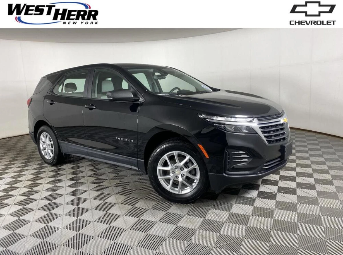 Pre-Owned 2024 Chevrolet Equinox LS