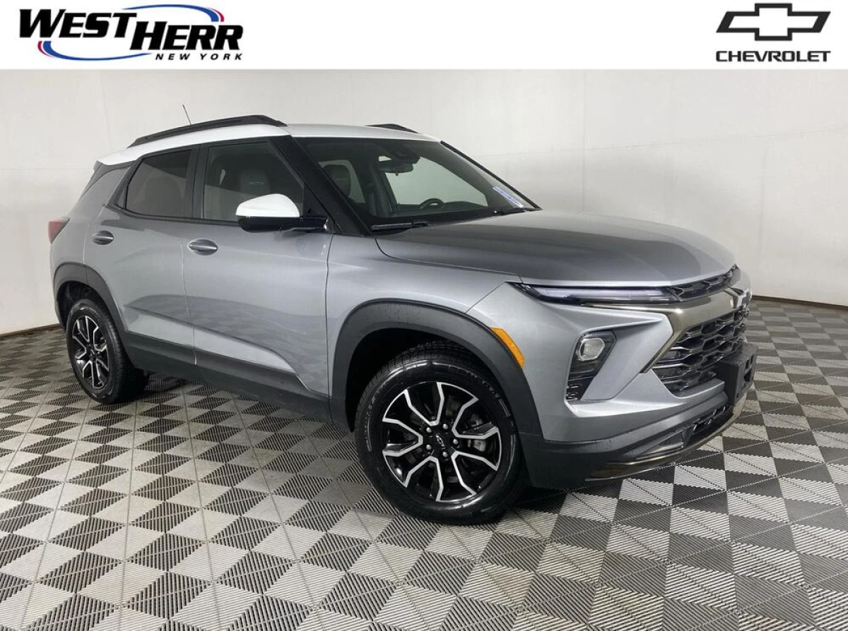 Pre-Owned 2024 Chevrolet Trailblazer ACTIV