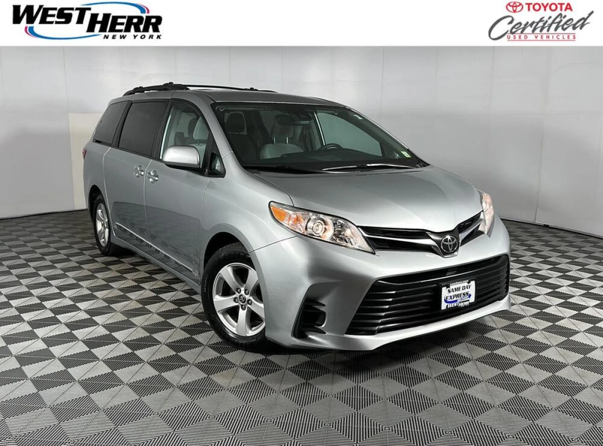 Certified Pre-Owned 2020 Toyota Sienna LE 8-Passenger