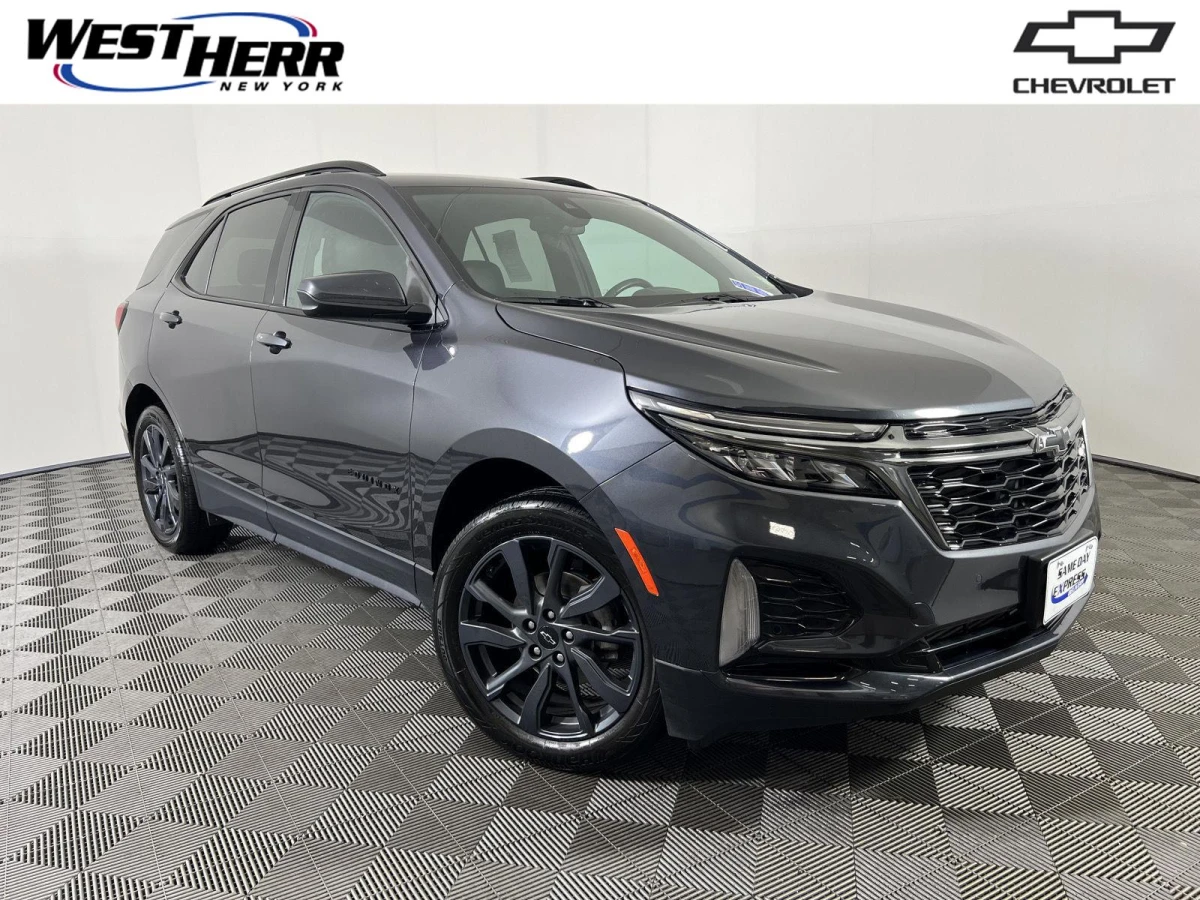 Pre-Owned 2022 Chevrolet Equinox RS