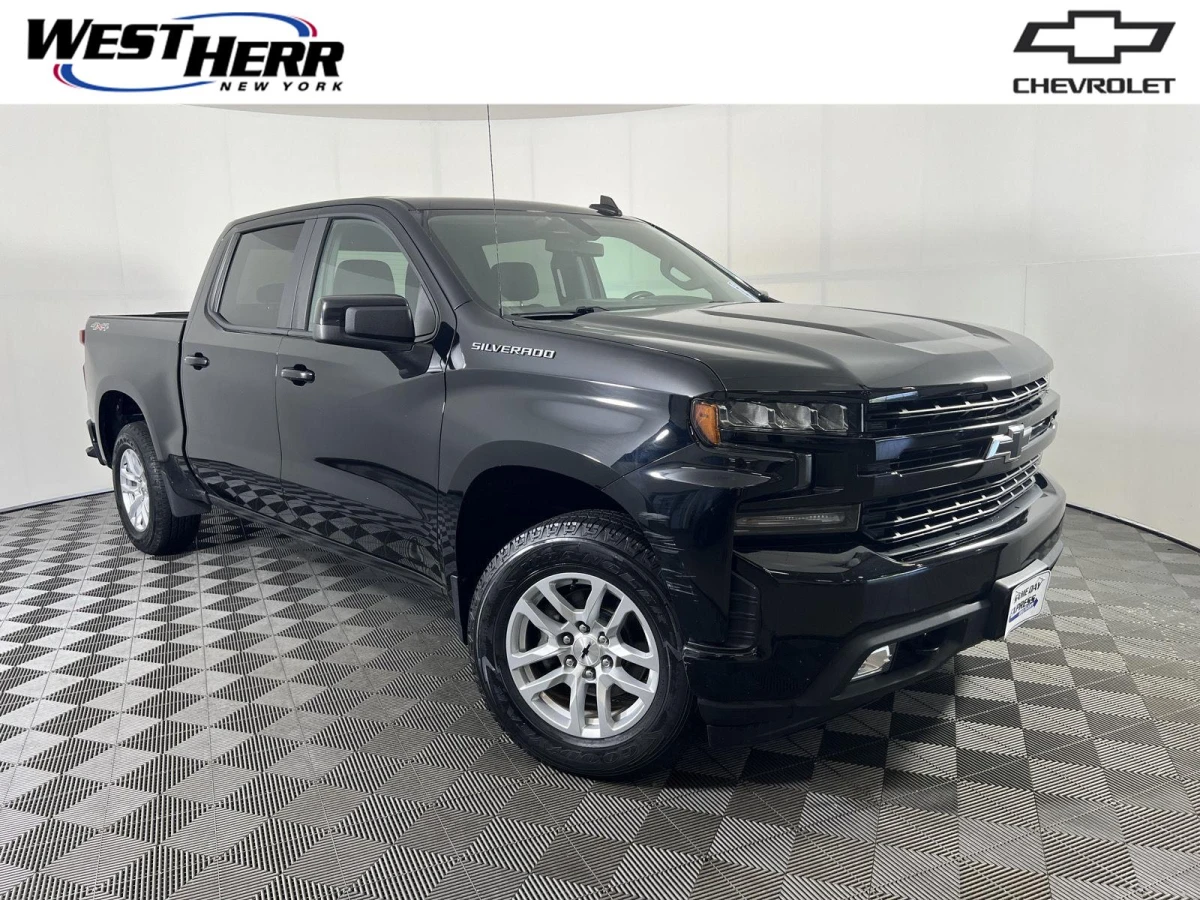 Pre-Owned 2019 Chevrolet Silverado 1500 RST