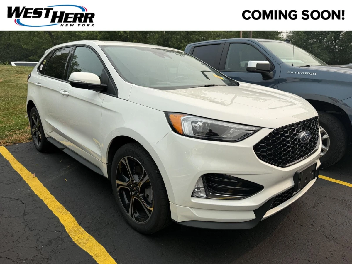 Pre-Owned 2023 Ford Edge ST