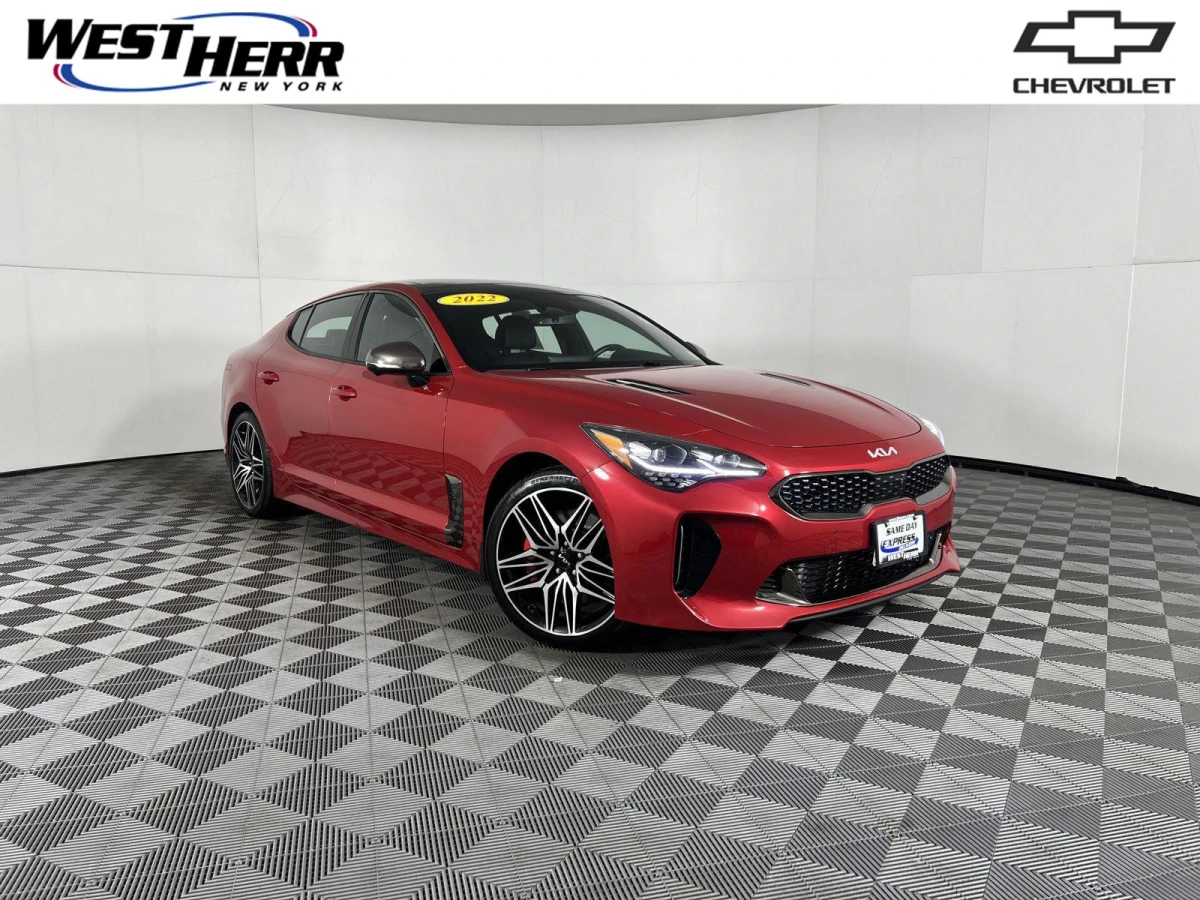 Pre-Owned 2022 Kia Stinger GT2
