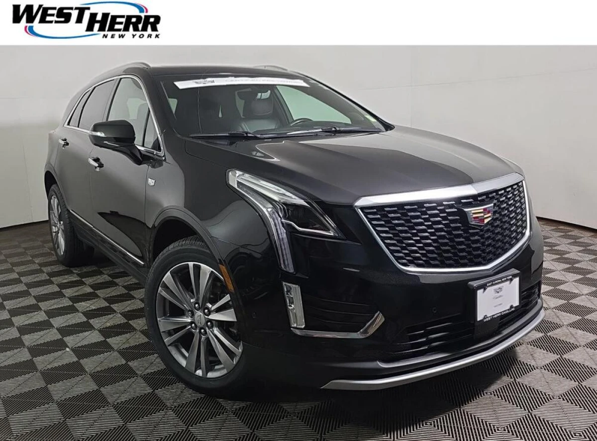 Pre-Owned 2024 Cadillac XT5 AWD Premium Luxury