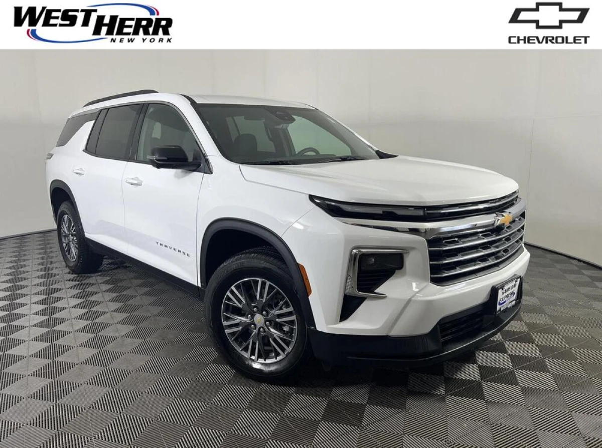 Pre-Owned 2026 Chevrolet Traverse AWD LT