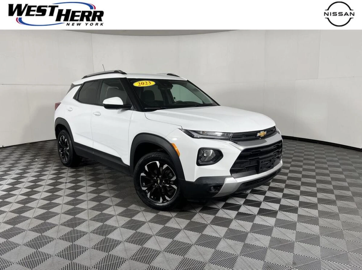 Pre-Owned 2023 Chevrolet Trailblazer LT