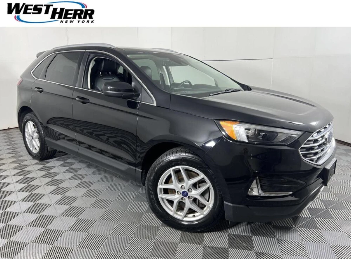 Pre-Owned 2022 Ford Edge SEL