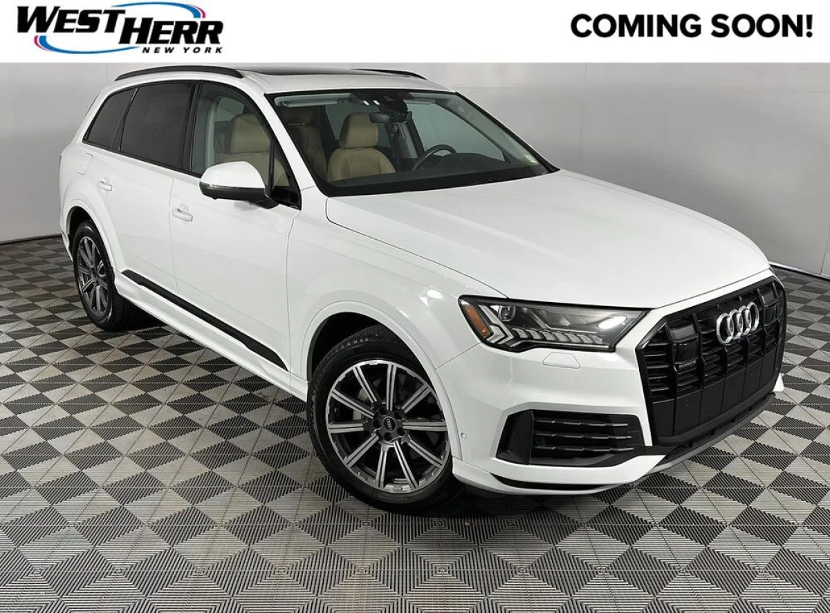Pre-Owned 2023 Audi Q7 Premium Plus