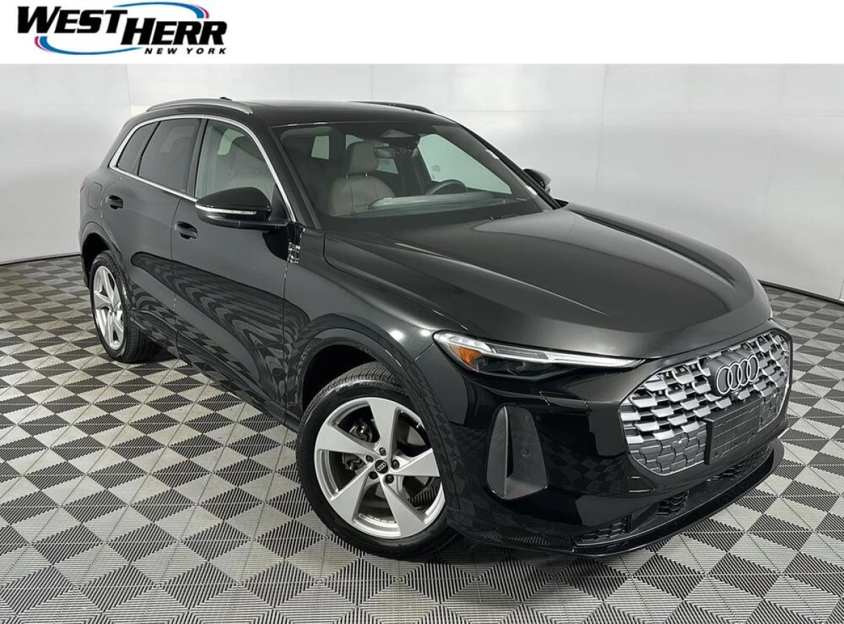 New 2025 Audi Q5 Premium Plus