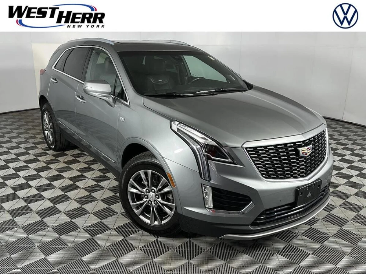 Pre-Owned 2023 Cadillac XT5 AWD Premium Luxury
